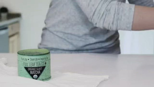 Video showing how to make a hot matcha latte
